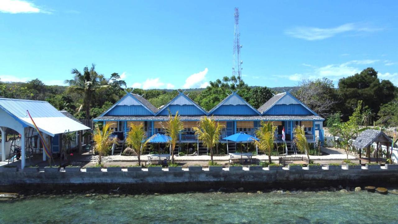 Moyo Island Resort Exterior foto